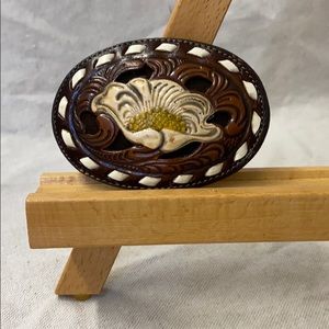 Vintage 1970s Tony Lama belt buckle